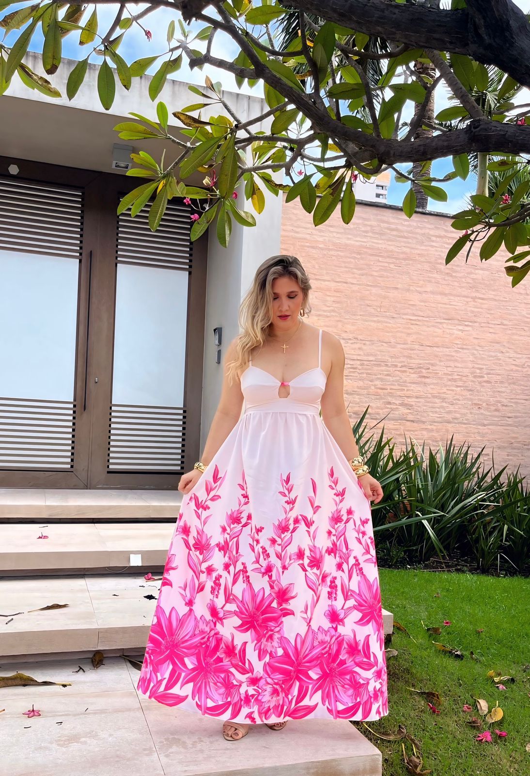 vestido longo floral