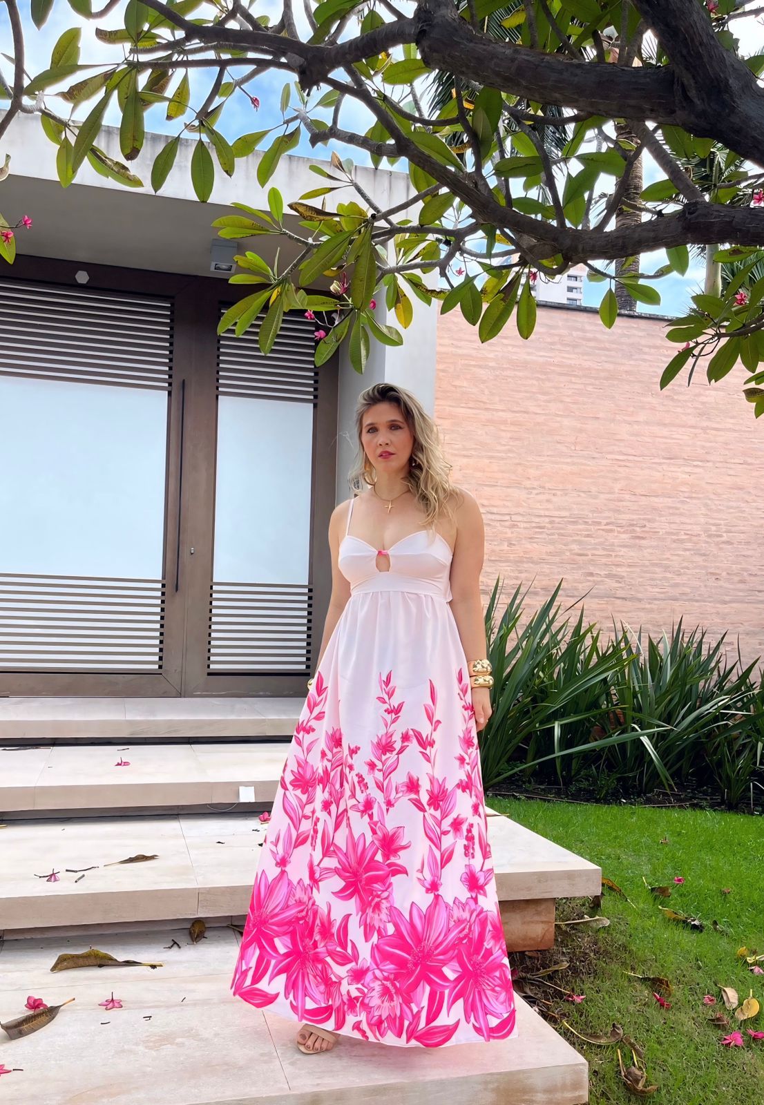 vestido longo floral