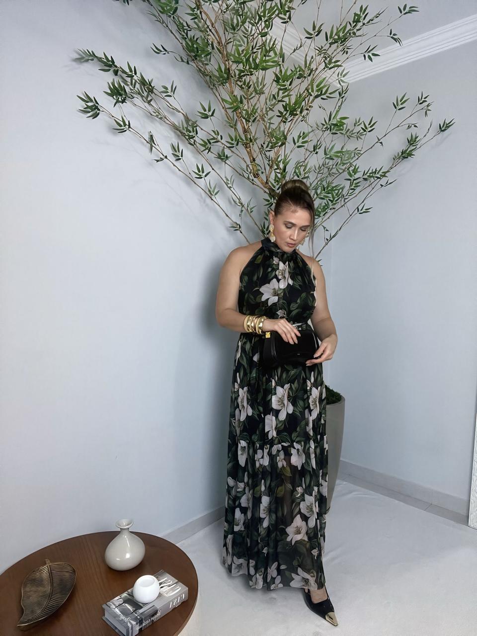 vestido longo cavado