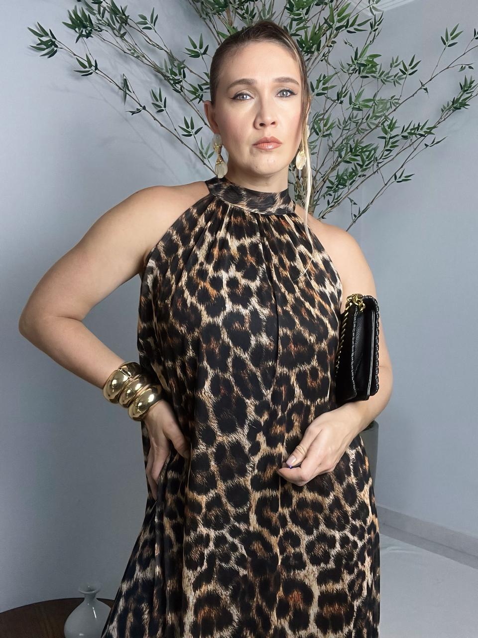 vestido longo cavado