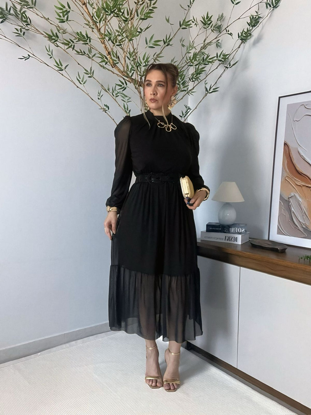 vestido midi manga longa