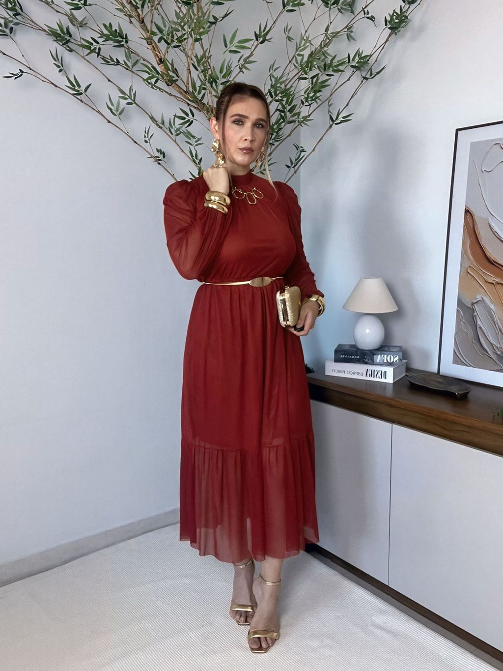 vestido midi manga longa