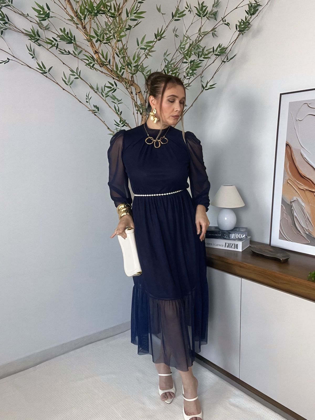 vestido midi manga longa