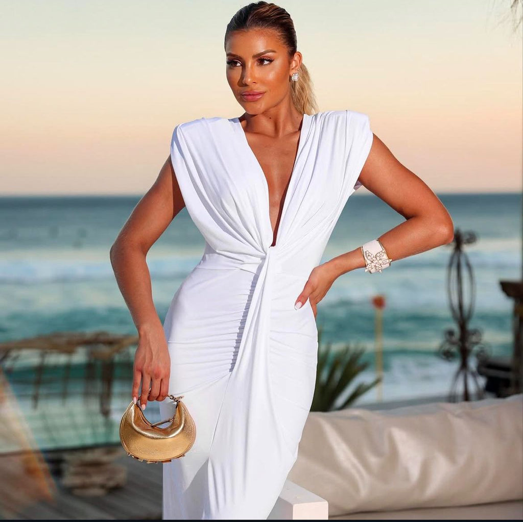 Vestido Mídi Decote Profundo - Tecido Fluity