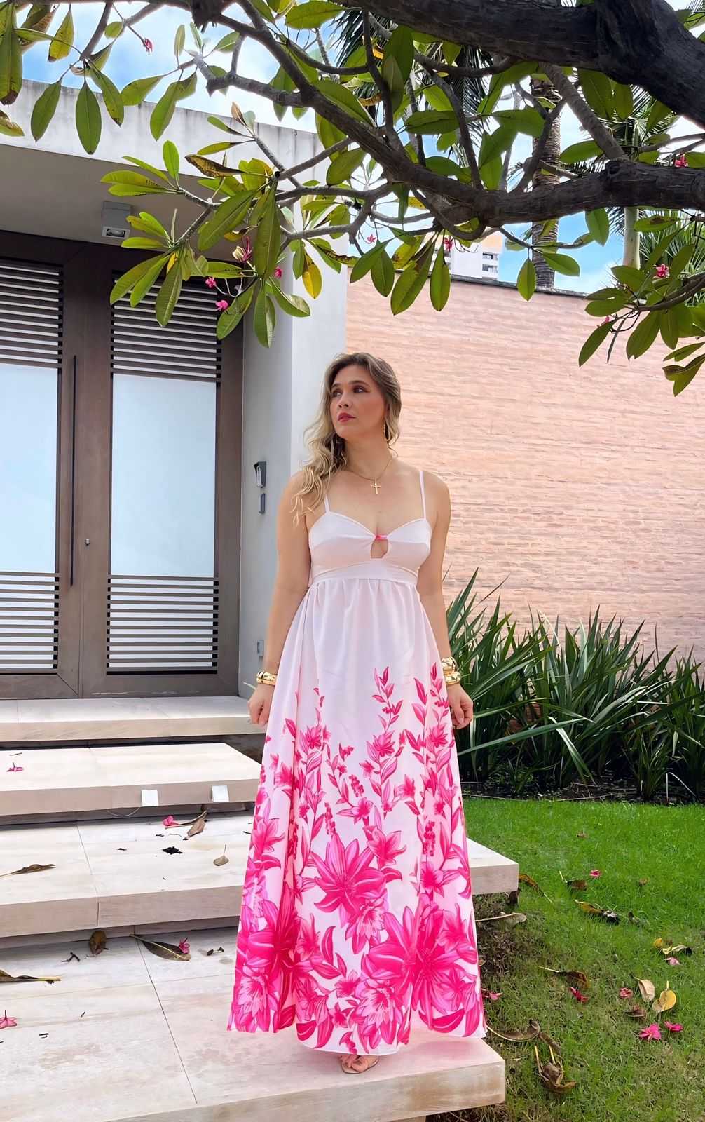 vestido longo floral