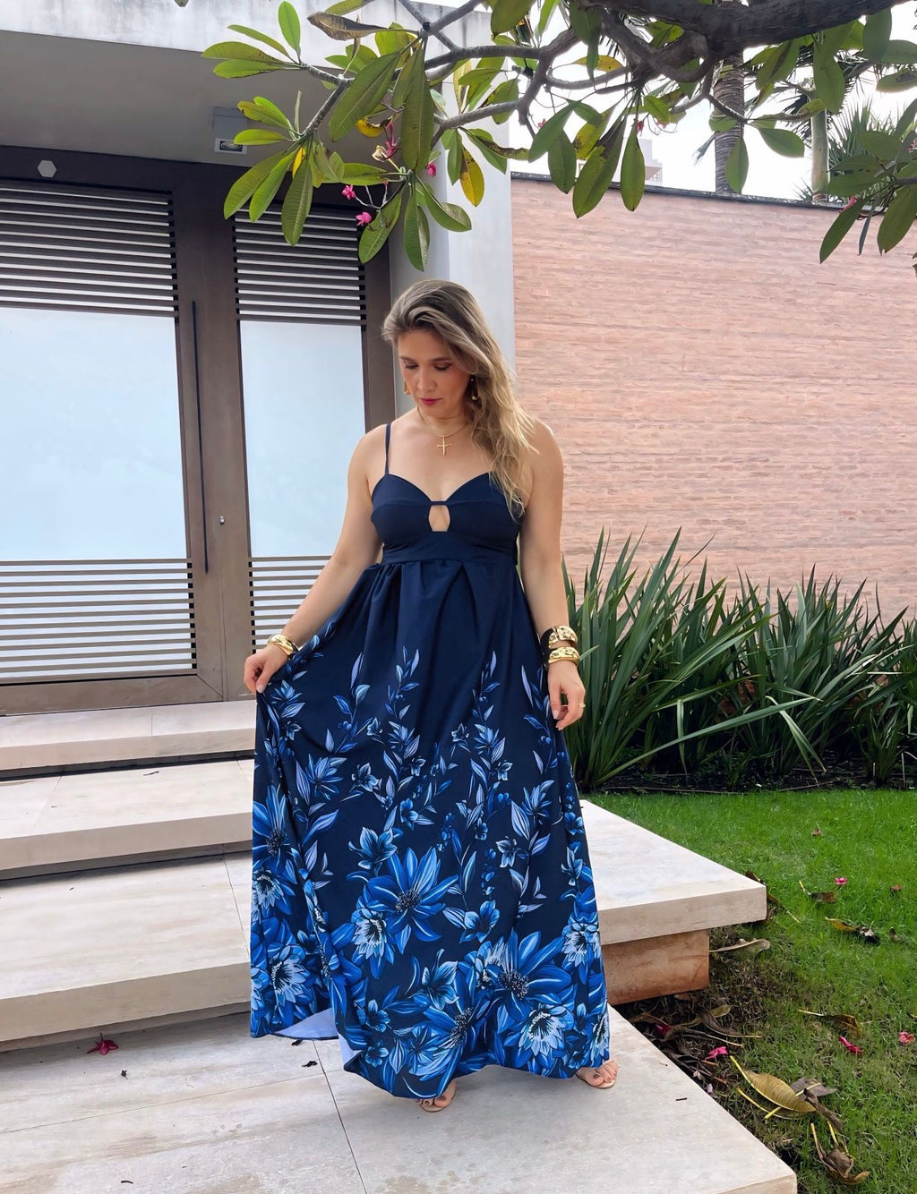 vestido longo floral