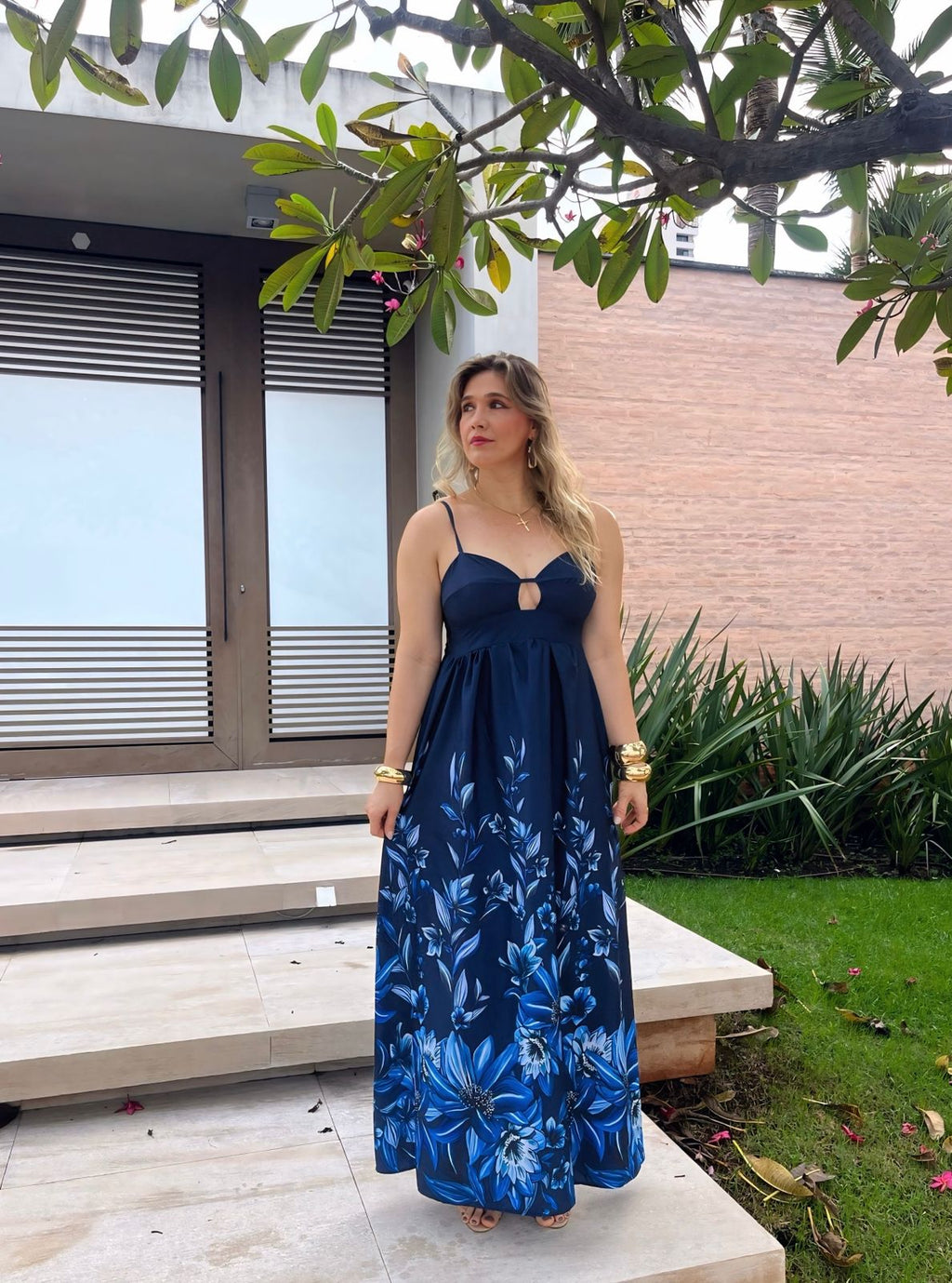 vestido longo floral