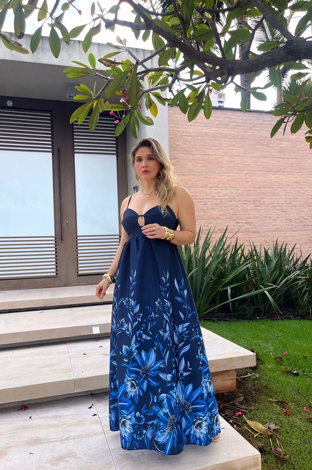 vestido longo floral