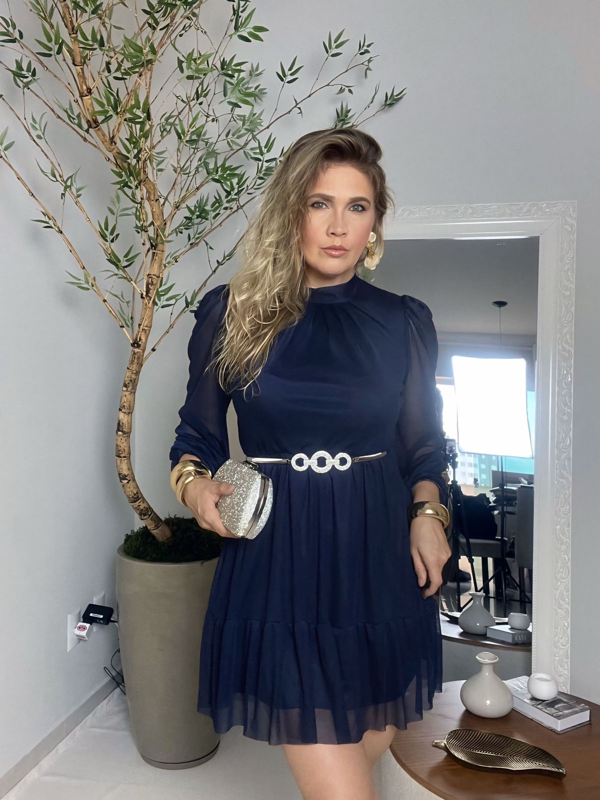 vestido curto manga longa