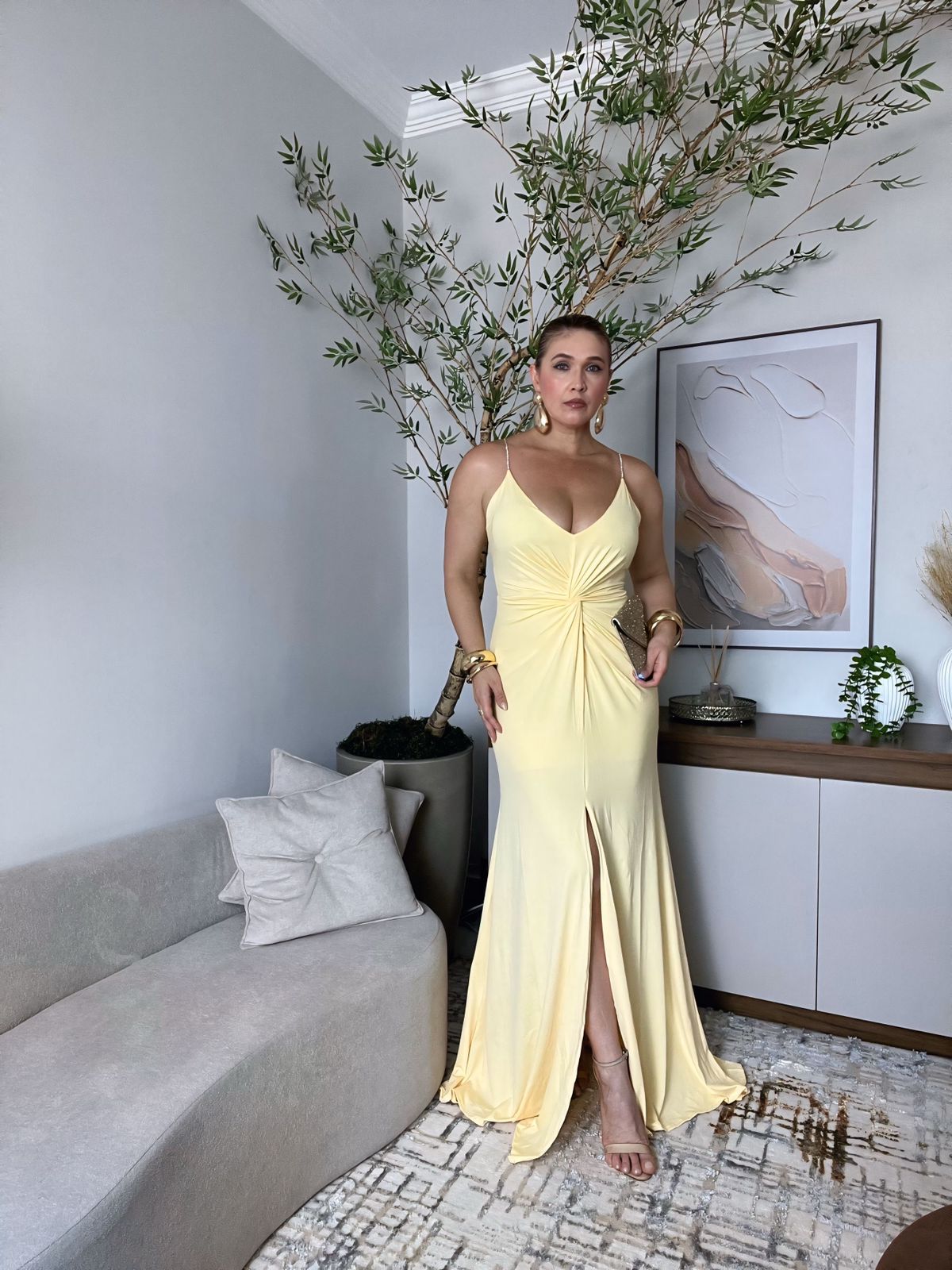 vestido de alça com brilho