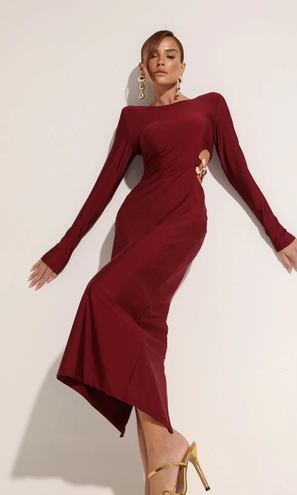 vestido midi manga longa